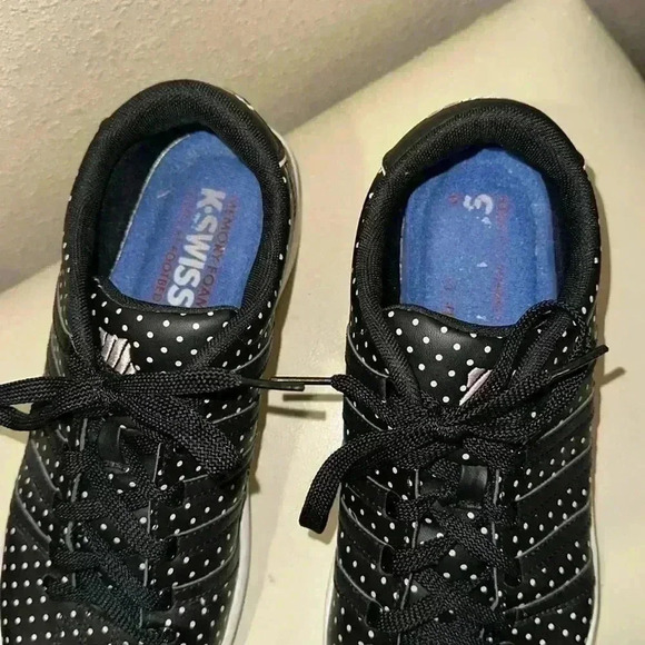 K-Swiss size 10 - Picture 2 of 6